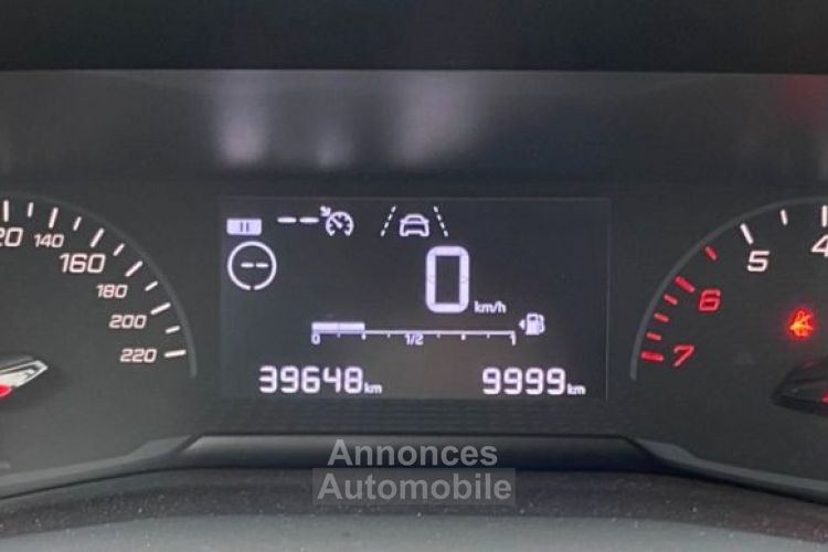 Peugeot 208 GENERATION-II 75Cv LIKE START&STOP ENTRETIEN FAIBLE KILOMETRAGE - <small></small> 9.680 € <small>TTC</small> - #13