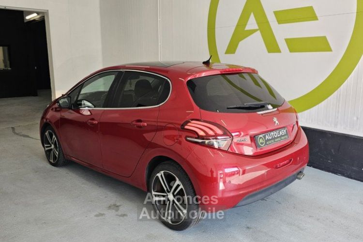 Peugeot 208 GT LINE 1.6 BLUE HDI 100 TOIT PANORAMIQUE GPS CAR PLAY RADARS AR - <small></small> 11.490 € <small>TTC</small> - #22