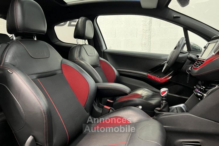 Peugeot 208 GTI 1.6 THP 200 CH JBL - <small></small> 10.490 € <small>TTC</small> - #17