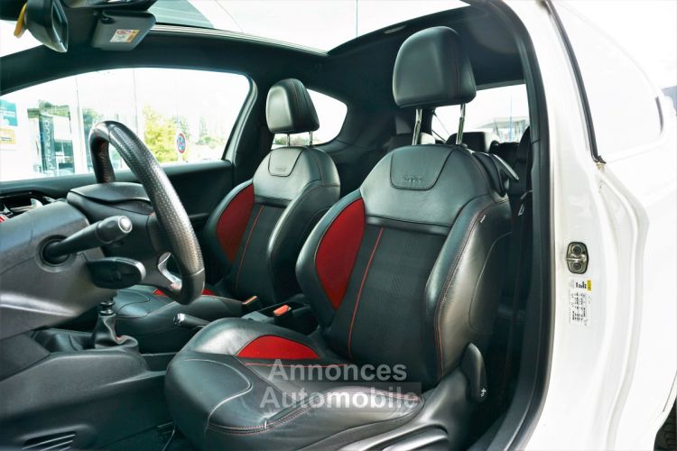 Peugeot 208 GTI 1.6 THP 200 ch - Toit panoramique - <small></small> 11.490 € <small>TTC</small> - #7
