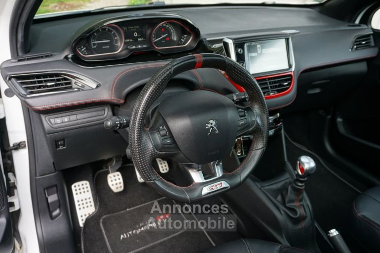 Peugeot 208 GTI 1.6 THP 200 ch - Toit panoramique - <small></small> 11.490 € <small>TTC</small> - #11
