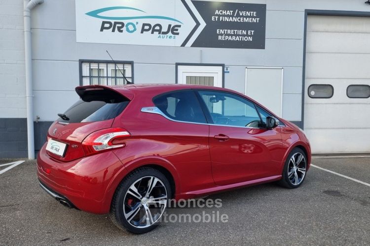 Peugeot 208 GTI 1.6 THP 200 CV / 2E MAIN / 82 556 KM/ 2015 / SUIVI FULL / SIEG. CH / JBL / RADAR AR - <small></small> 11.990 € <small>TTC</small> - #2