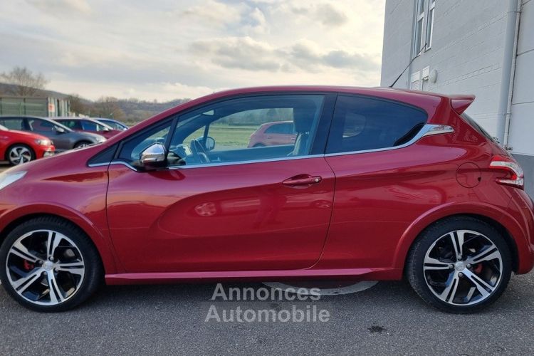 Peugeot 208 GTI 1.6 THP 200 CV / 2E MAIN / 82 556 KM/ 2015 / SUIVI FULL / SIEG. CH / JBL / RADAR AR - <small></small> 11.990 € <small>TTC</small> - #6