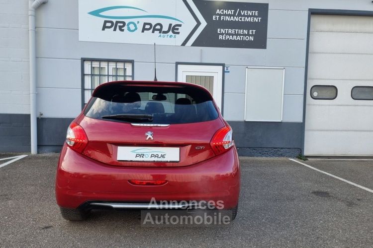 Peugeot 208 GTI 1.6 THP 200 CV / 2E MAIN / 82 556 KM/ 2015 / SUIVI FULL / SIEG. CH / JBL / RADAR AR - <small></small> 11.990 € <small>TTC</small> - #8