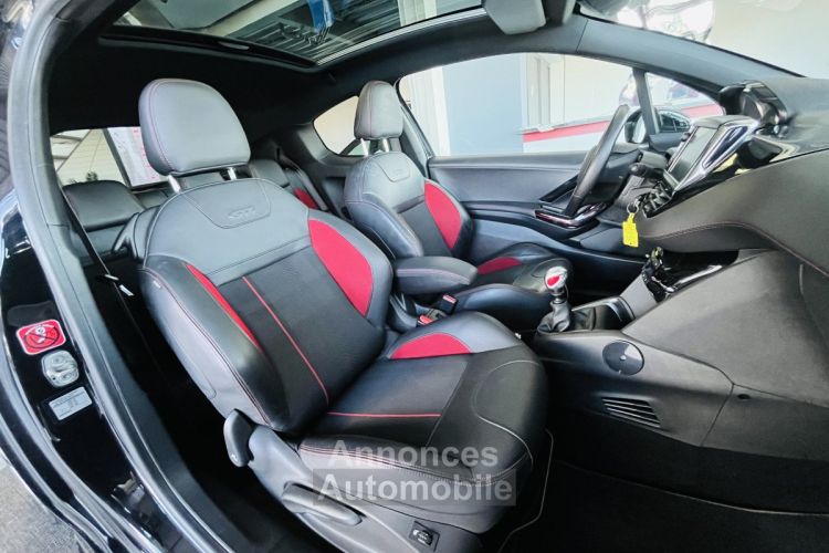 Peugeot 208 GTI 1,6 TURBO CV TOIT PANORAMIQUE CAMERA REGULATEUR LIMITEUR HIFI JBL PARK PILOT FEUX HALOGE - <small></small> 14.990 € <small>TTC</small> - #6