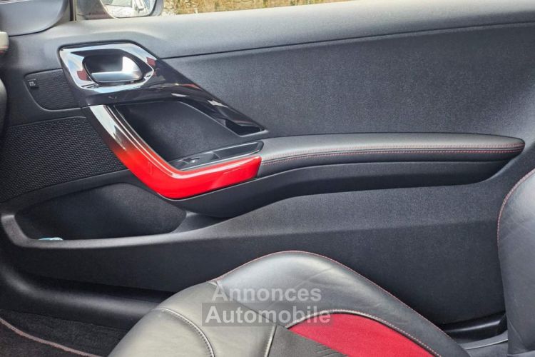 Peugeot 208 GTI 200 ch Véhicule français - <small></small> 13.500 € <small>TTC</small> - #11