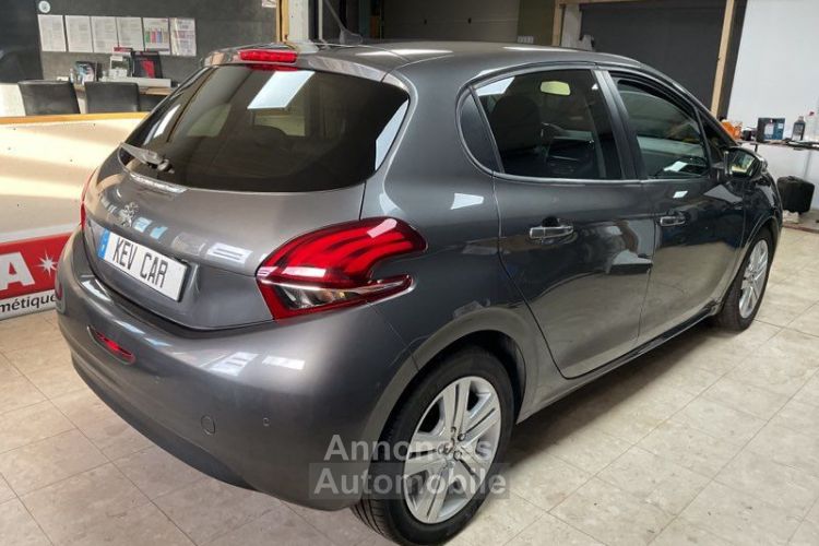 Peugeot 208 hdi 100 cv signature garantie 12 mois - <small></small> 11.500 € <small>TTC</small> - #3