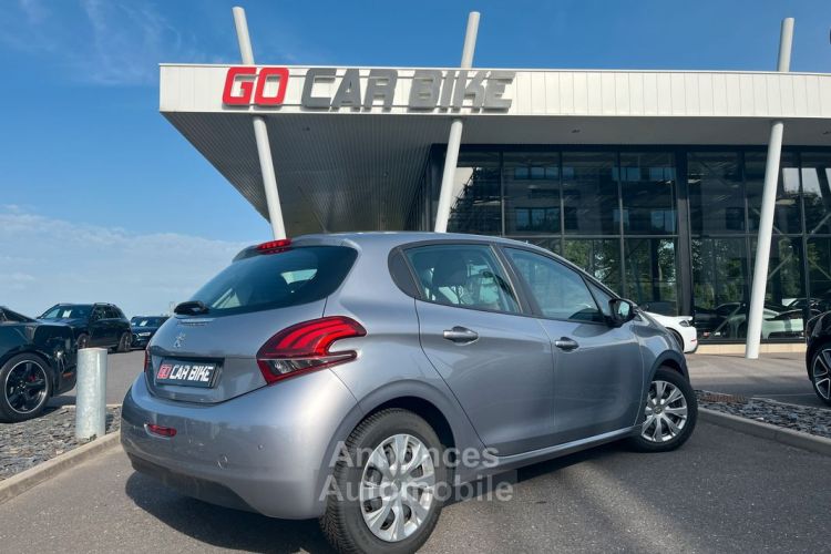 Peugeot 208 HDI 100 Garantie 6 ans GPS Carplay Regul Clim 229-mois - <small></small> 11.987 € <small>TTC</small> - #3