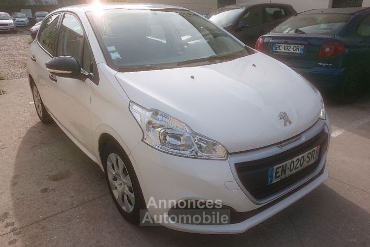 Peugeot 208 hdi 75ch 5 PLACE garantie 12 mois - <small></small> 7.750 € <small>TTC</small> - #2