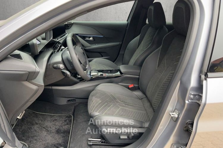 Peugeot 208 Hybrid 136 e-DCS6 GT - <small></small> 25.990 € <small></small> - #8