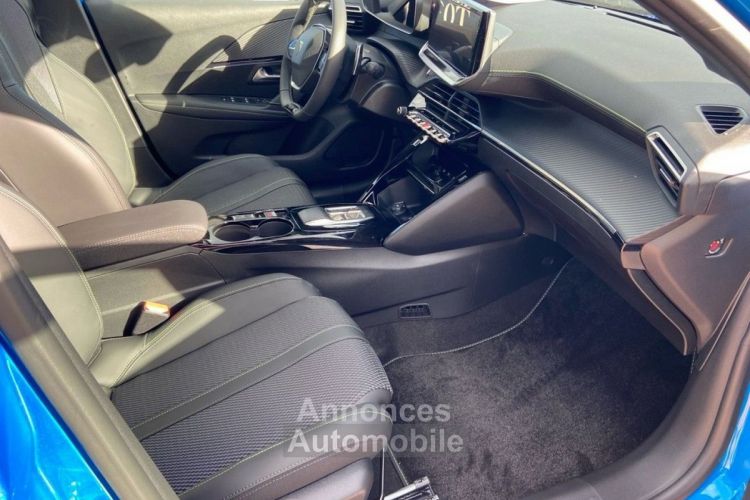 Peugeot 208 Hybrid 136 GT e-DCS6 GPS Toit Pano Caméra 360° - <small></small> 26.650 € <small>TTC</small> - #19