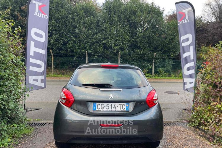 Peugeot 208 I 1.4 HDi 68Cv - <small></small> 5.990 € <small>TTC</small> - #11