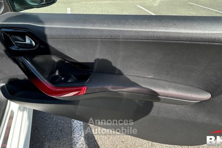 Peugeot 208 I 3 Portes GTI 1.6 THP 16V 200 cv - <small></small> 9.890 € <small>TTC</small> - #18