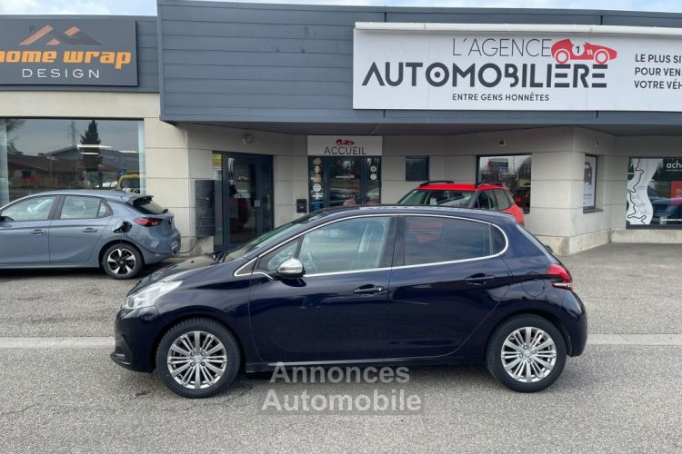 Peugeot 208 I Phase 2 1.2 THP Puretech 12V S&S 110 cv Allure - <small></small> 11.490 € <small>TTC</small> - #2