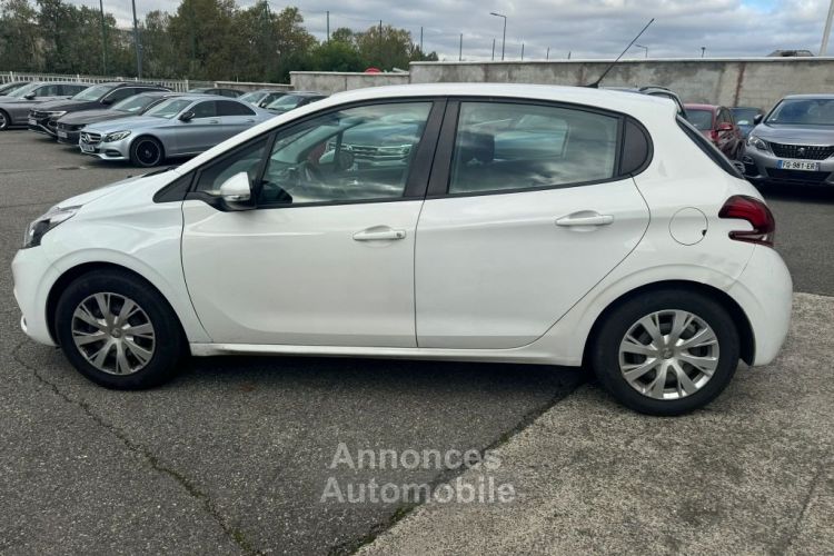 Peugeot 208 I Phase 2 5 Portes 1.2 VTi 82 cv ,ACTIVE , DISTRIBUTION FAITE GARANTIE - <small></small> 6.990 € <small>TTC</small> - #5