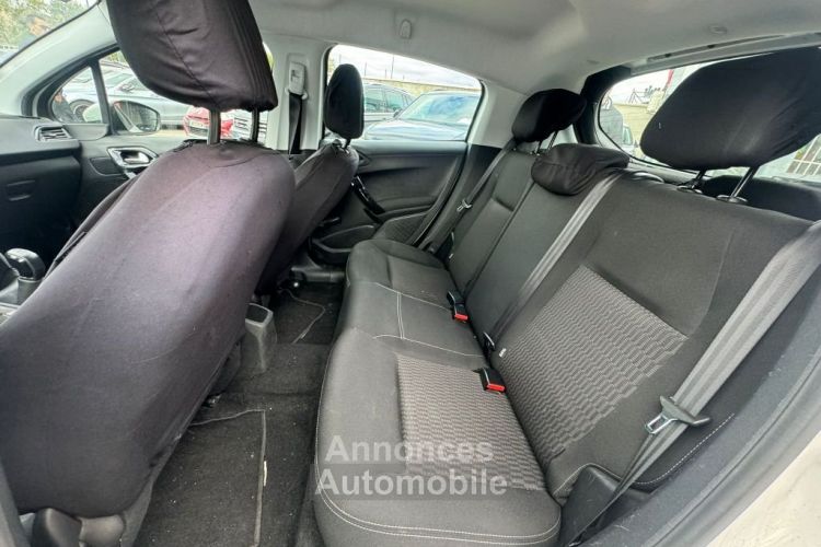 Peugeot 208 I Phase 2 5 Portes 1.2 VTi 82 cv ,ACTIVE , DISTRIBUTION FAITE GARANTIE - <small></small> 6.990 € <small>TTC</small> - #10