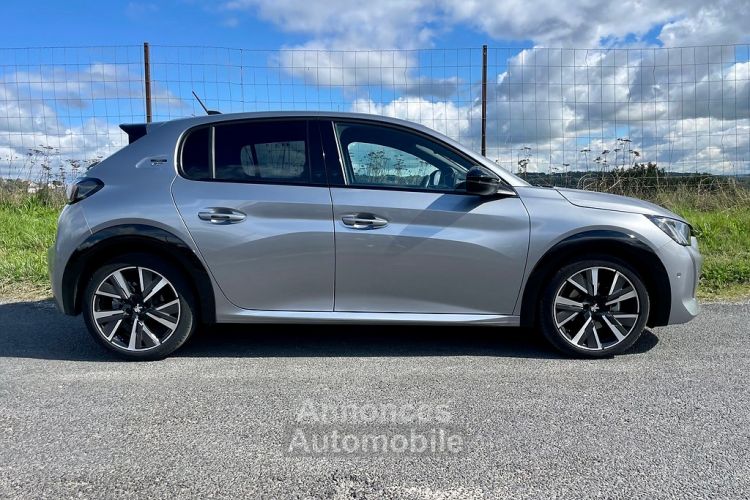 Peugeot 208 II 1.2 PURETECH 130ch GT EAT8 - <small></small> 16.990 € <small>TTC</small> - #15