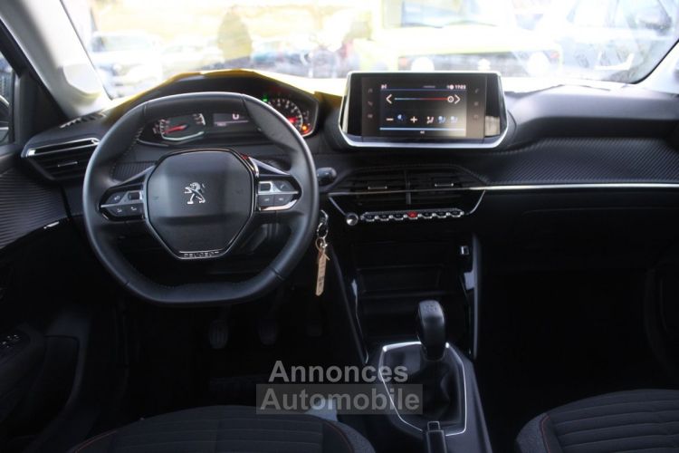 Peugeot 208 III ACTIVE PACK 75 CV ESSENCE GPS LINK USB ABS RÉGULATEUR BLUETOOTH CLIMAT LEDS JA - <small></small> 12.900 € <small>TTC</small> - #10