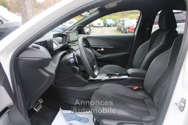 Peugeot 208 III GT PACK 130 CV GPS 3D CAMÉRA FULL LED AUDIO USB JA 17 I-COKPIT BOITE AUTO EAT-8 - <small></small> 18.500 € <small>TTC</small> - #9