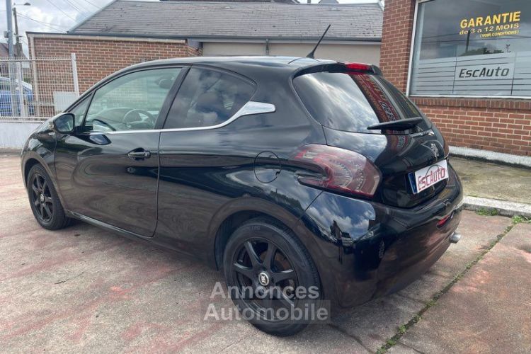 Peugeot 208 intuitive 1,6 e-hdi 115 cv cuir - <small></small> 4.990 € <small>TTC</small> - #4