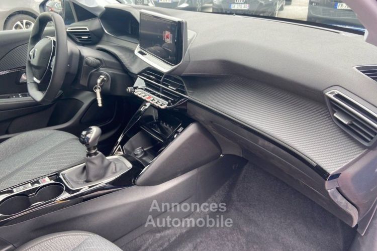 Peugeot 208 NEW PureTech 100 BV6 ALLURE Caméra 360° Angles Morts - <small></small> 20.490 € <small>TTC</small> - #20