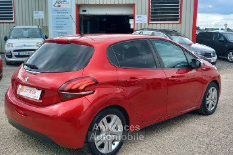 Peugeot 208 PEUGEOT 208 1.2 PURETECH 82 STYLE - <small></small> 10.400 € <small>TTC</small> - #12