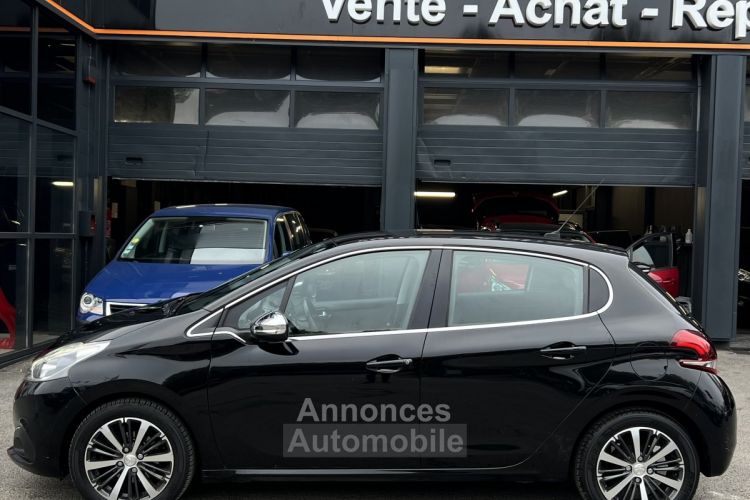 Peugeot 208 PHASE 2 ALLURE 1.2 82 Cv APPLE & ANDROID BLUETOOTH REGULATEUR GPS - GARANTIE 1 AN - <small></small> 8.970 € <small>TTC</small> - #5