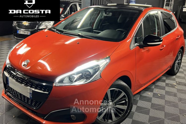 Peugeot 208 PHASE 2 ALLURE 1.2 82 Cv APPLE CARPLAY & ANDROID AUTO TOIT PANO CAMERA - GARANTIE 1 AN - <small></small> 9.970 € <small>TTC</small> - #1