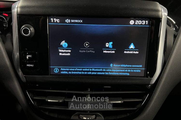 Peugeot 208 PHASE 2 ALLURE 1.2 82 Cv APPLE CARPLAY & ANDROID AUTO TOIT PANO CAMERA - GARANTIE 1 AN - <small></small> 9.970 € <small>TTC</small> - #15