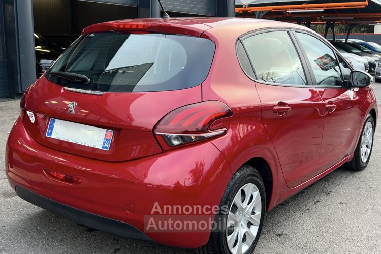 Peugeot 208 PHASE 2 LIKE 1.2 68 Cv REGULATEUR LIMITEUR BLUETOOTH 54 700 Kms CRIT AIR 1 Garantie 1 an - <small></small> 7.970 € <small>TTC</small> - #3