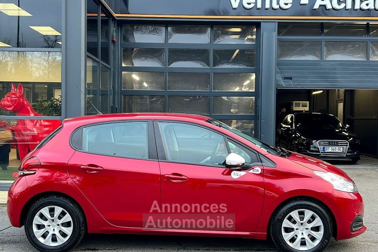 Peugeot 208 PHASE 2 LIKE 1.2 68 Cv REGULATEUR LIMITEUR BLUETOOTH 54 700 Kms CRIT AIR 1 Garantie 1 an - <small></small> 7.970 € <small>TTC</small> - #7