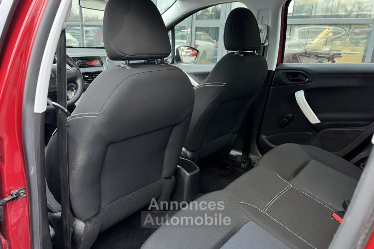 Peugeot 208 PHASE 2 LIKE 1.2 68 Cv REGULATEUR LIMITEUR BLUETOOTH 54 700 Kms CRIT AIR 1 Garantie 1 an - <small></small> 7.970 € <small>TTC</small> - #16