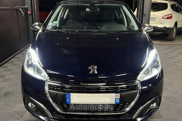 Peugeot 208 PHASE 2 SIGNATURE 1.2 82 APPLE CARPLAY & ANDROID CAMERA RECUL CRIT AIR 1 - GARANTIE 1 AN - <small></small> 9.970 € <small>TTC</small> - #2