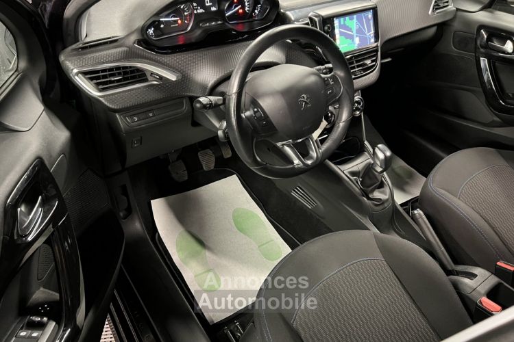 Peugeot 208 PHASE 2 SIGNATURE 1.2 82 APPLE CARPLAY & ANDROID CAMERA RECUL CRIT AIR 1 - GARANTIE 1 AN - <small></small> 9.970 € <small>TTC</small> - #8