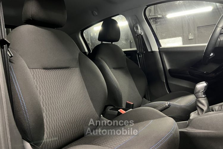 Peugeot 208 PHASE 2 SIGNATURE 1.2 82 APPLE CARPLAY & ANDROID CAMERA RECUL CRIT AIR 1 - GARANTIE 1 AN - <small></small> 9.970 € <small>TTC</small> - #10