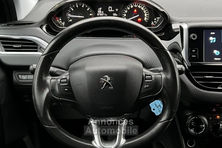 Peugeot 208 PHASE 2 STYLE 1.2 82 Cv 5 PORTES ECRAN TACTILE REGULATEUR CRIT AIR 1 - GARANTIE 1 AN - <small></small> 8.870 € <small>TTC</small> - #11