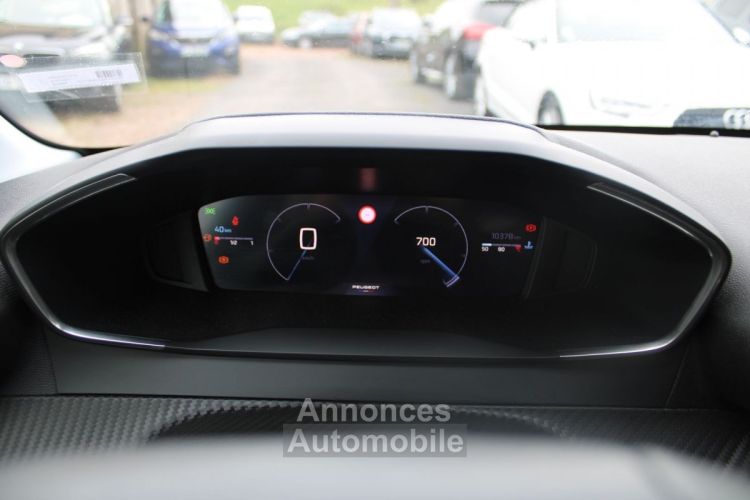 Peugeot 208 PHASE 4 ALLURE 100 CV ESSENCE GPS CARPLAY I-COKPIT FULL LED JA 16 BLUETOOTH RÉGULATEUR - <small></small> 17.800 € <small>TTC</small> - #13