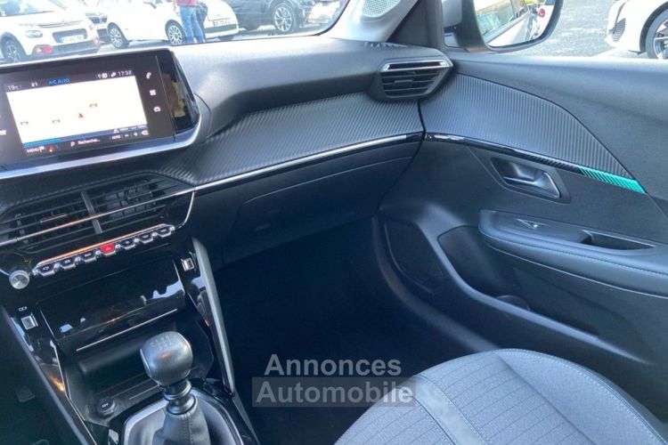 Peugeot 208 PureTech 100 ALLURE - <small></small> 12.980 € <small>TTC</small> - #22