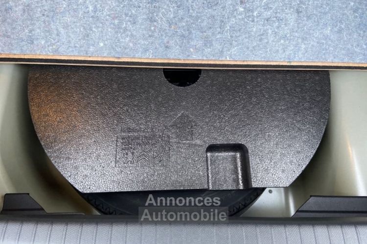 Peugeot 208 PureTech 100 ALLURE PACK GPS 10 Caméra ADML SC - <small></small> 18.970 € <small>TTC</small> - #8
