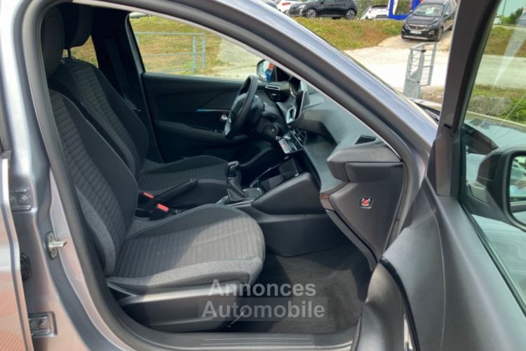 Peugeot 208 PureTech 100 BV6 STYLE GPS Caméra LEDS JA 16 - <small></small> 18.450 € <small>TTC</small> - #17