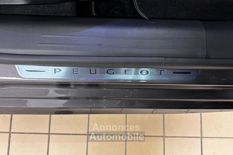 Peugeot 208 PureTech 100 S&S EAT8 GT - <small></small> 22.490 € <small>TTC</small> - #27