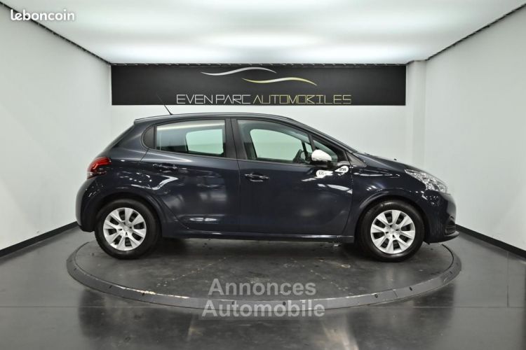 Peugeot 208 PureTech 68ch BVM5 Like - <small></small> 8.990 € <small>TTC</small> - #4