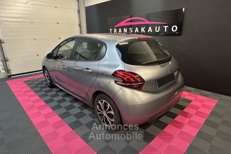 Peugeot 208 PureTech 68ch BVM5 Like - <small></small> 7.490 € <small>TTC</small> - #3