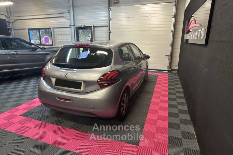 Peugeot 208 PureTech 68ch BVM5 Like - <small></small> 7.490 € <small>TTC</small> - #5