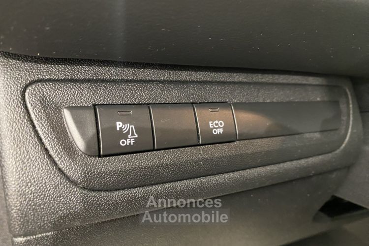 Peugeot 208 PureTech 82ch SetS Active +38000KM+2019 - <small></small> 10.990 € <small>TTC</small> - #12