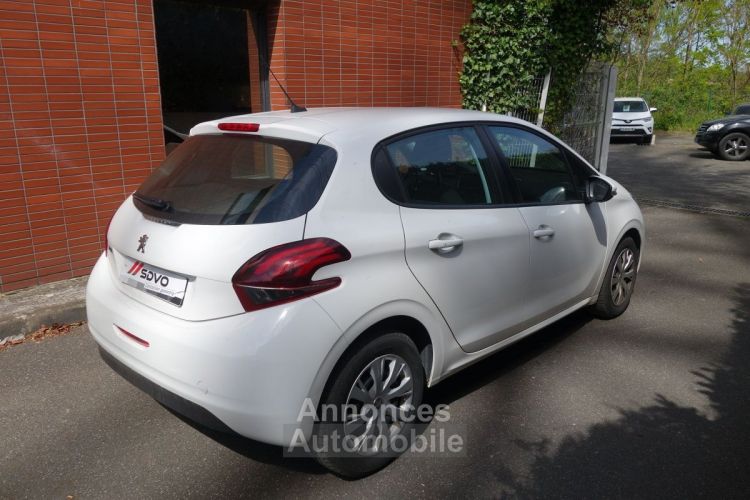 Peugeot 208 SOCIETE 1.2 PURETECH 82CH PREMIUM 5 000 ¤ ht - <small></small> 5.990 € <small>TTC</small> - #7