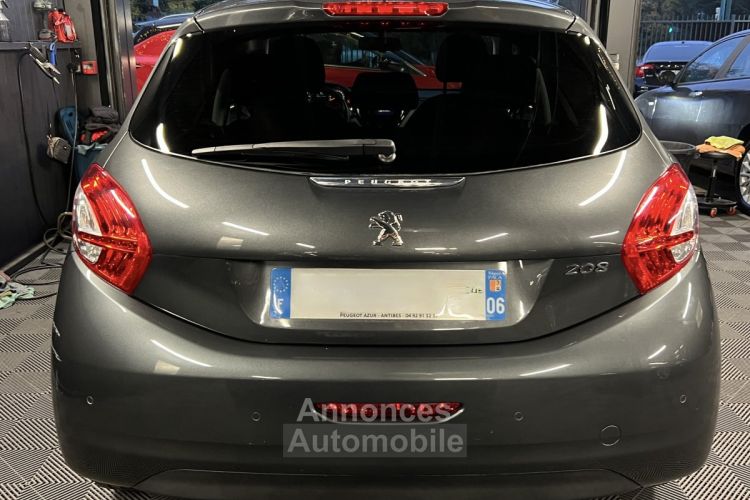 Peugeot 208 STYLE 1.2 82 Cv ECRAN TACTILE GPS BLUETOOTH REGULATEUR 22 400 Kms - Garantie 1 an - <small></small> 8.970 € <small>TTC</small> - #4