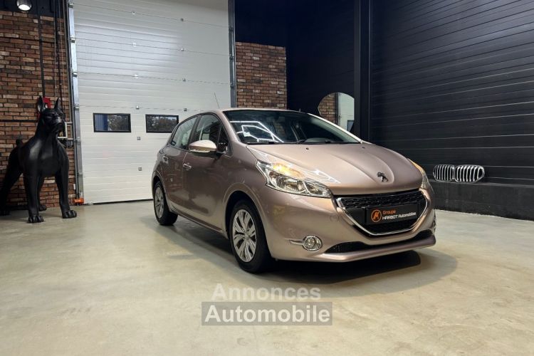 Peugeot 208 STYLE 1.2 VTi 82 cv BVM5 - <small></small> 7.990 € <small>TTC</small> - #3