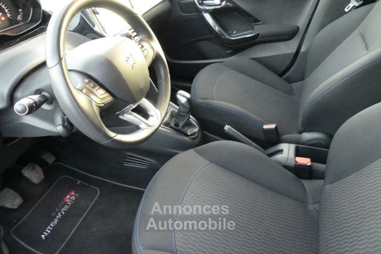 Peugeot 208 STYLE 82 CV - <small></small> 9.490 € <small>TTC</small> - #9