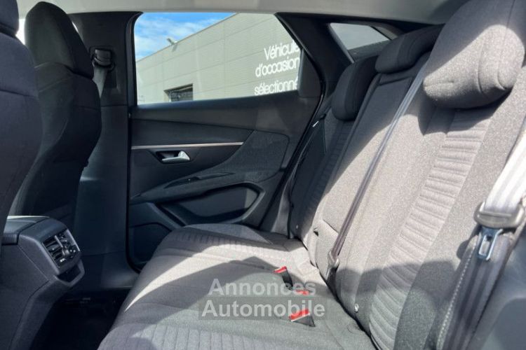 Peugeot 3008 1.2 130 CH 14.000 KMS 1ERE MAIN CAMERA CARPLAY - <small></small> 18.990 € <small></small> - #6